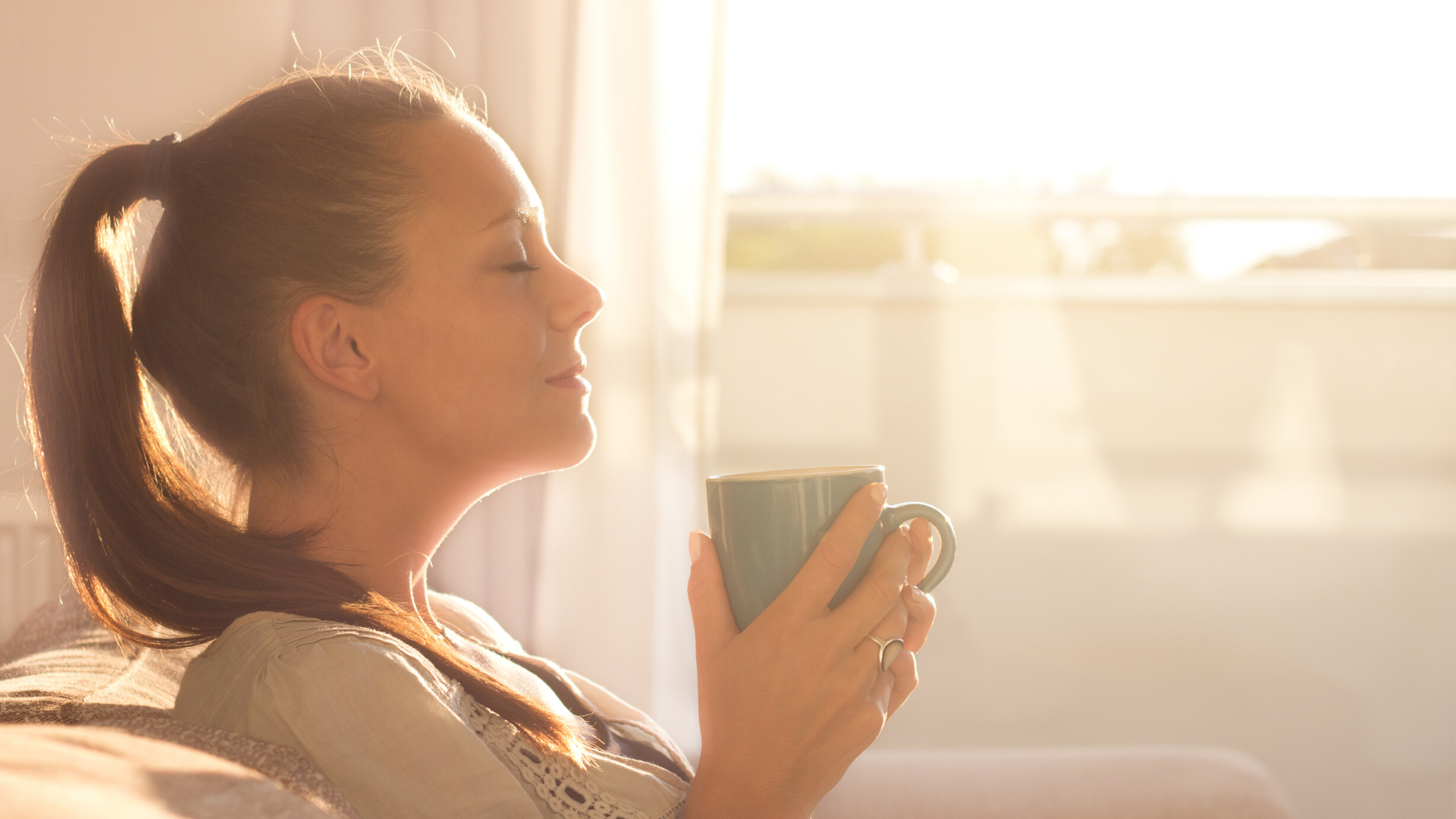 You may be surprised that changing your morning habits can have such a profound impact on your day.  While you might like to stay in bed under the covers in the winter, 